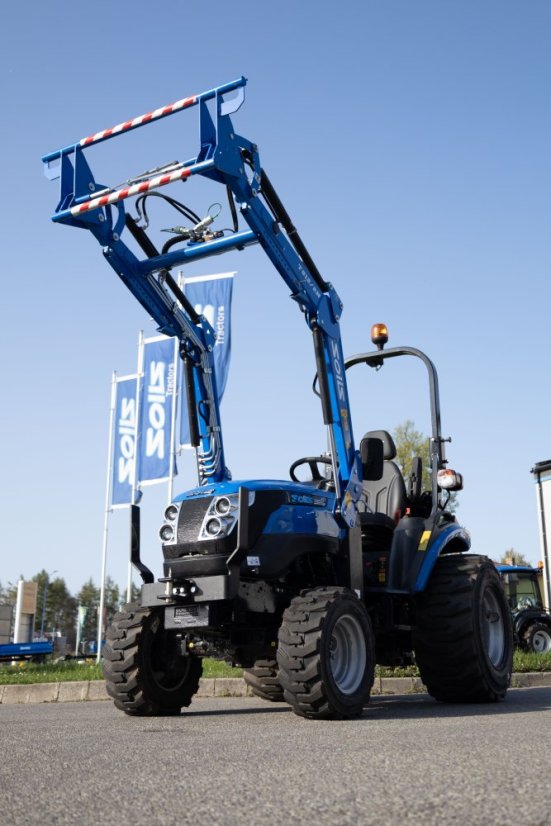 Čelní Nakladač SOLIS - T812/2n
