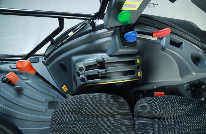 Traktor Solis 90 N