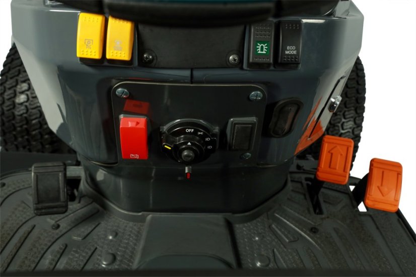 Malotraktor Solis 26-E HST
